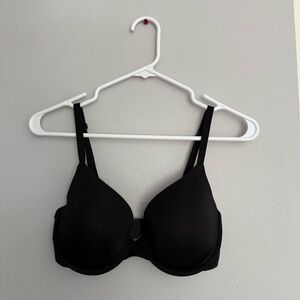 Victoria’s Secret Lightly Lined Multiway Black T Shirt Bra size 32DD